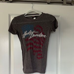 Harley-Davidson Charcoal Tee with Flag Design
